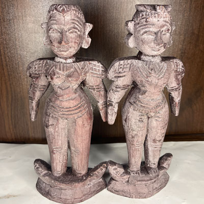 Marapachi-bommai-medium_