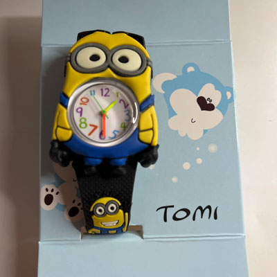 Minion-kids-watch_