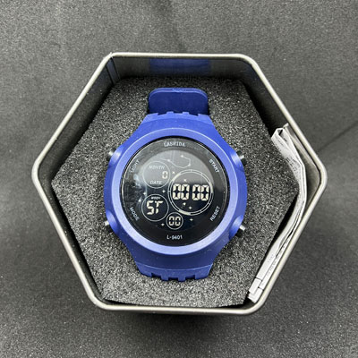 Blue-strap-watch_