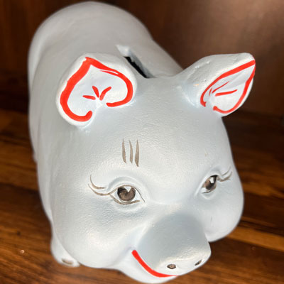 Pig-piggy-bank-2